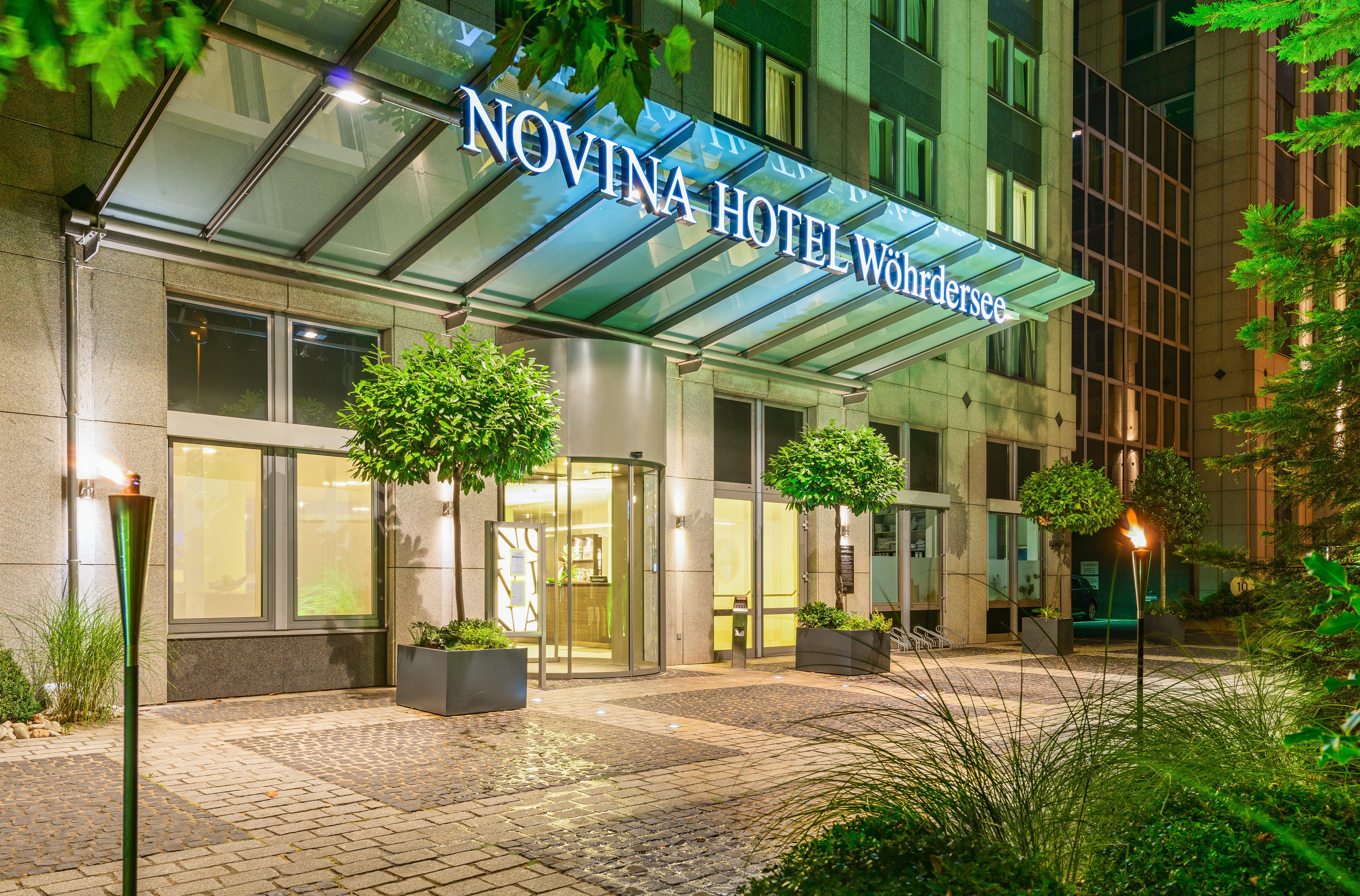 ノヴィナ ホテル ヴェールデアゼー ニュルンベルク シティ エクステリア 写真